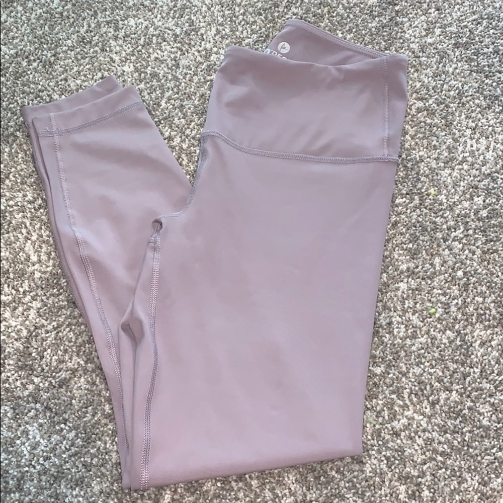 90 degree leggings